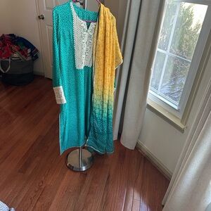 Teal Embroidered Kurta with Yellow Ombre Dupatta